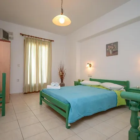Despina Apartmanhotel Ajía Ána