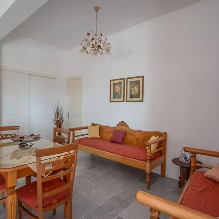 Apartmanhotel Despina Ajía Ána